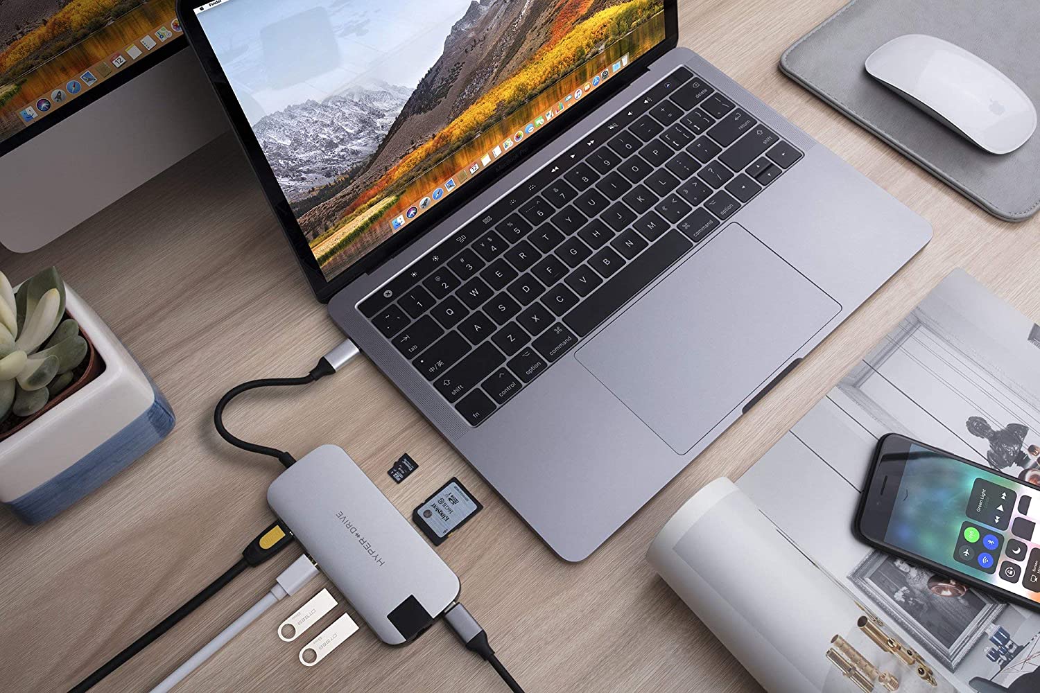 HyperDrive SLIM 8-in-1 USB-C Hub for Macbook & USB-C Devices - Space Grey HD247B-GRAY Details